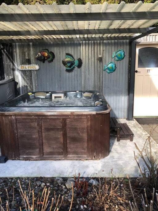 Fantail At Bluestone Retreat Villa Leeston Exterior foto